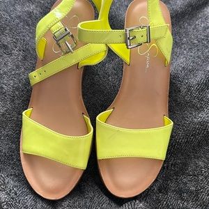 Jesica.  Simpson. New shoes it’s. 8.  8.5. Only. 22doll